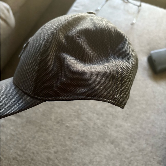 Under Armour Charcoal Gray Hat - Picture 2 of 5